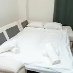 아파트 Two-bedroom Near Center With Private Parking *