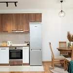 아파트 Two-bedroom Near Center With Private Parking 스코페