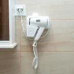 Two-bedroom Near Center With Private Parking 아파트