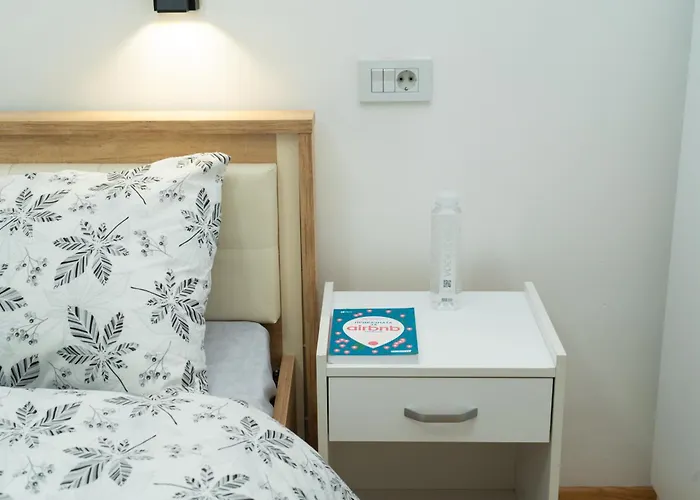 Two-bedroom Near Center With Private Parking Apartament Skopje