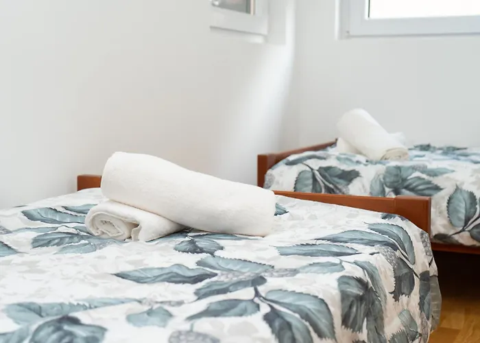 Two-bedroom Near Center With Private Parking Apartament Skopje